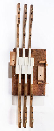 Three Musciians sculpture